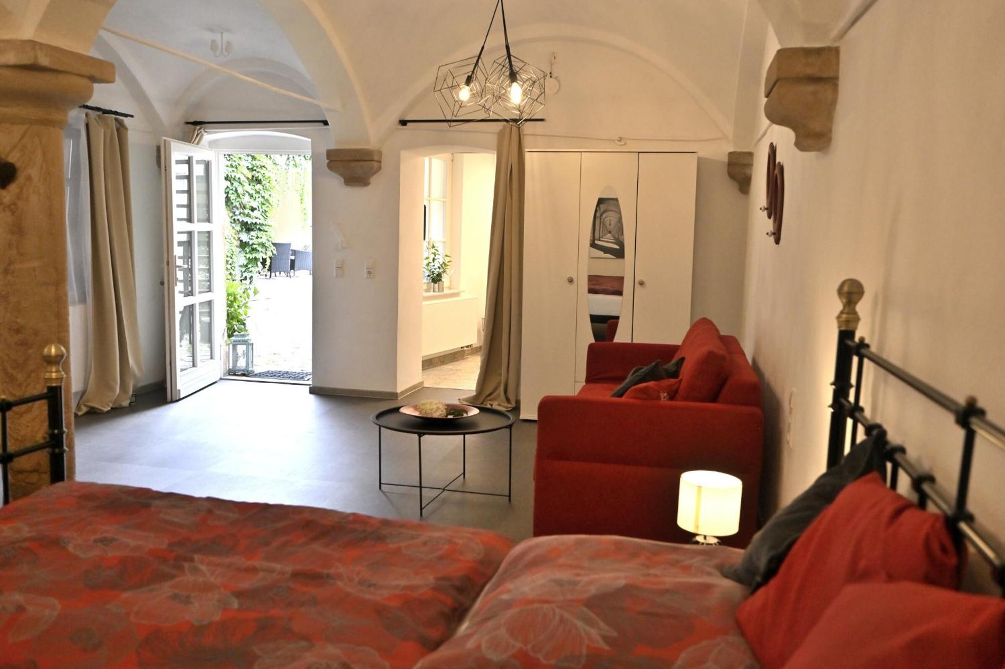 Gaestehaus & Weingut Gehrig Weisenheim am Sand Rum bild